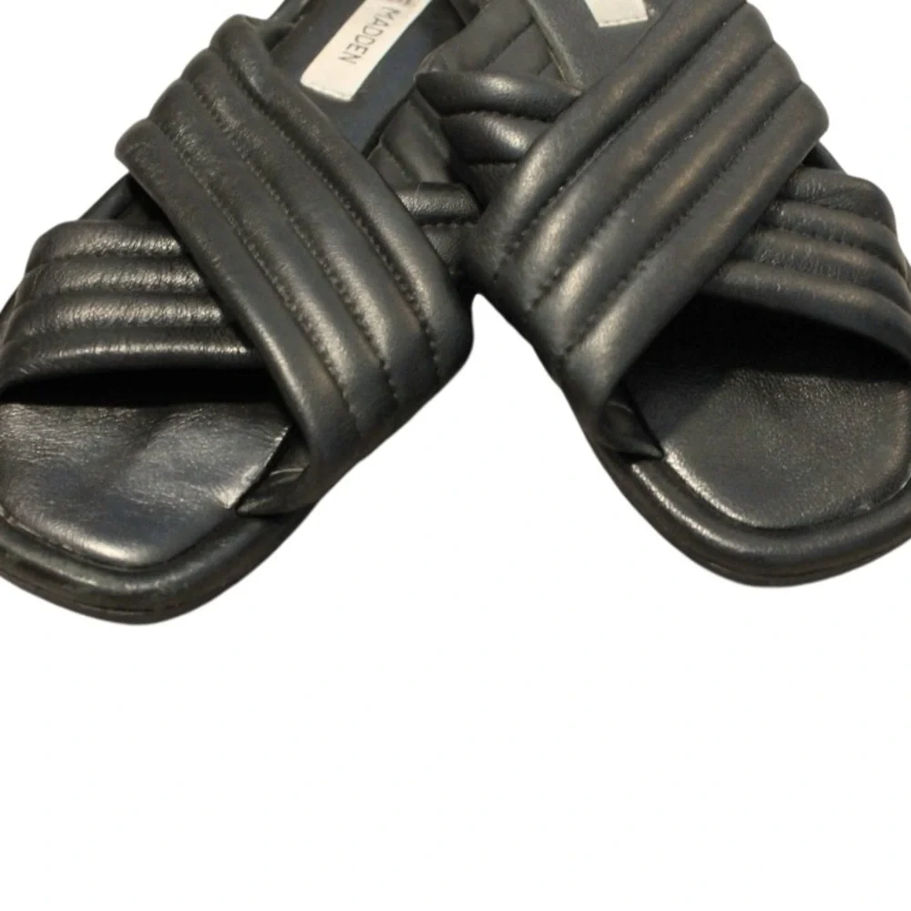Steve‎ Madden Black Quilted Slide Sandals
